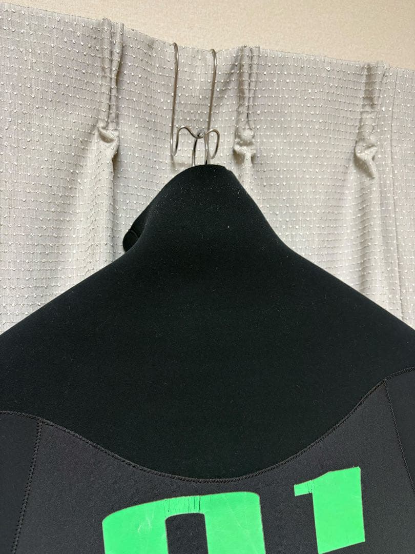 ZERO ONE(ゼロワン)5×3mm セミドライ メンズMLサイズ相当