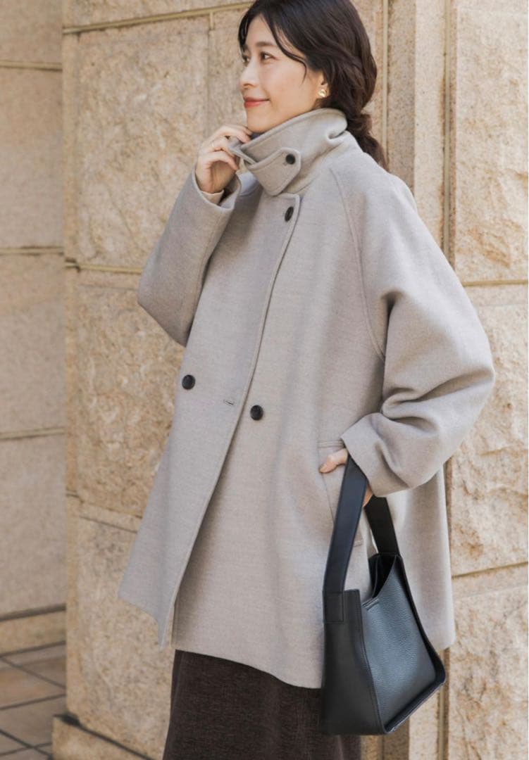 【完売品】『UR TECH』ミドル丈コート ベージュ