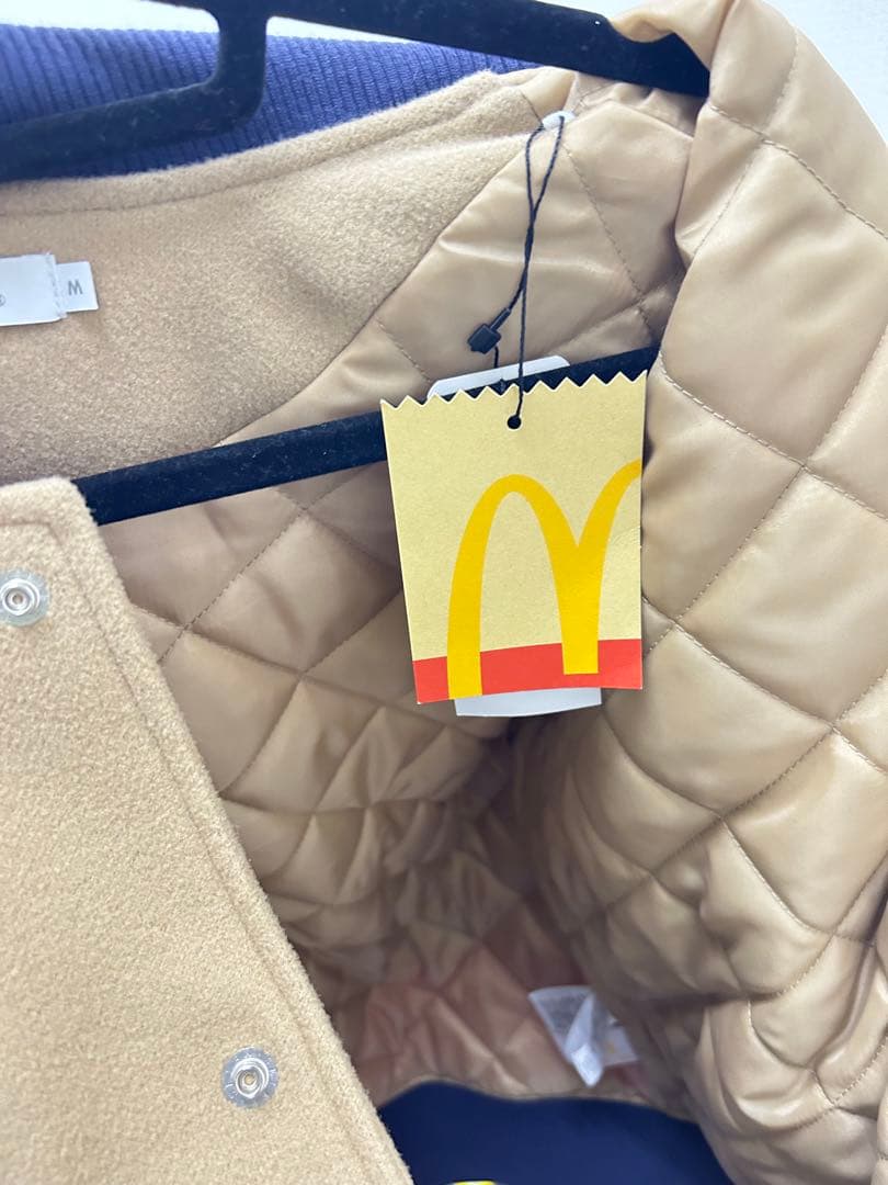 グラニフ　マクドナルド　スタジャン BIG MAC スタジャン