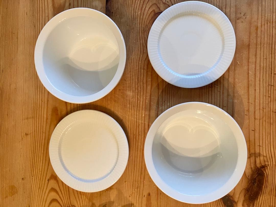 ロイヤルコペンハーゲン　ホワイトフルーテッド　蓋付オーブンウェア×2