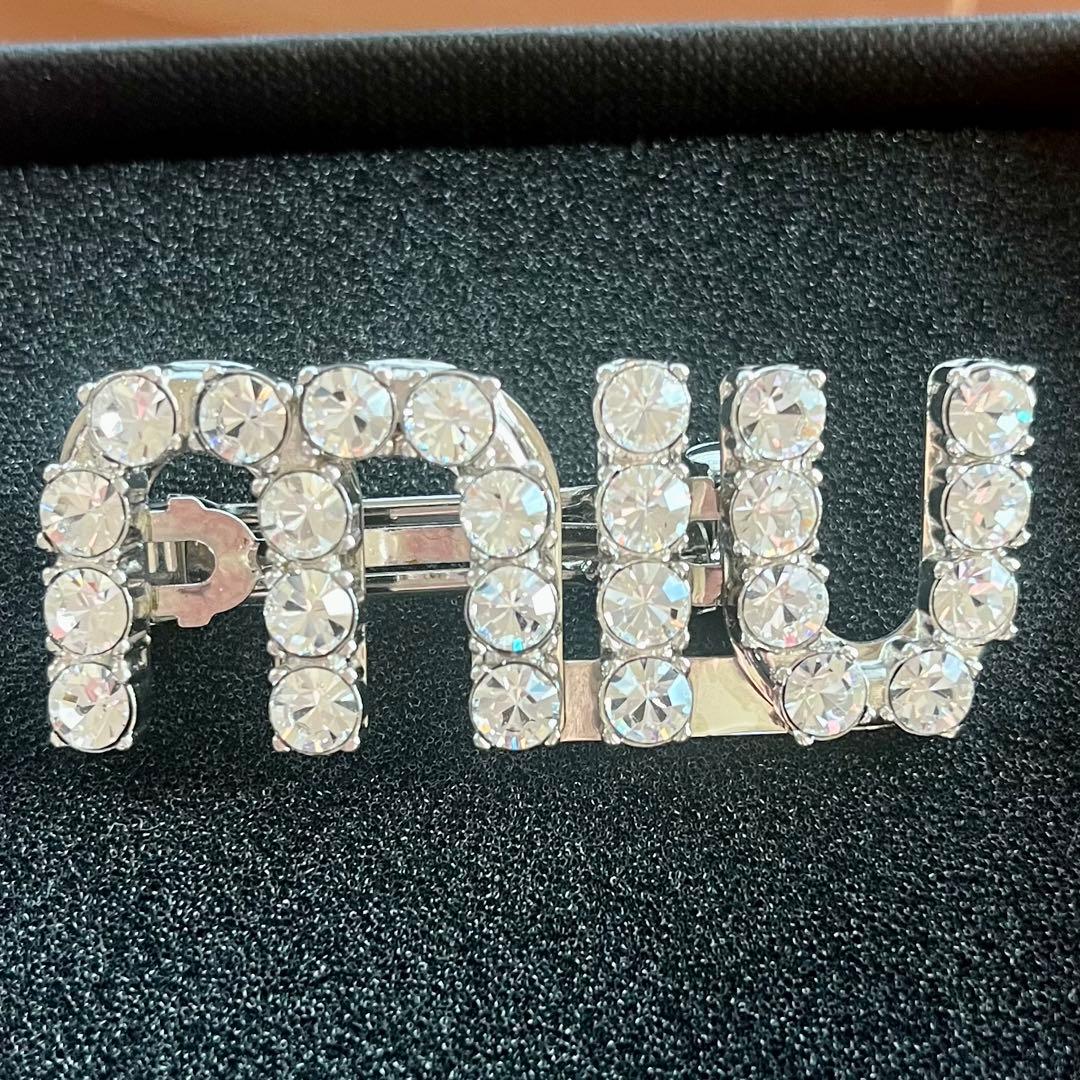 【正規品】MIU MIU クリスタルヘアピン miumiuロゴ