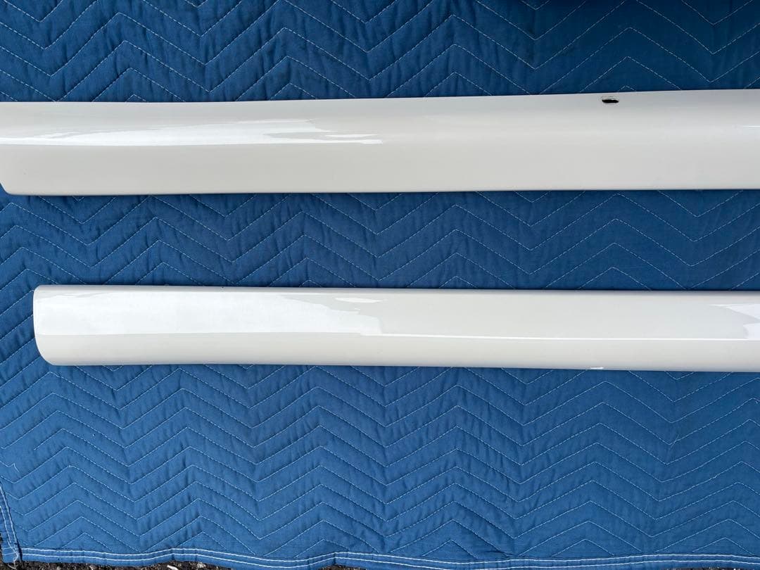 ハイエース　essexサイドライナー　070ホワイトパール