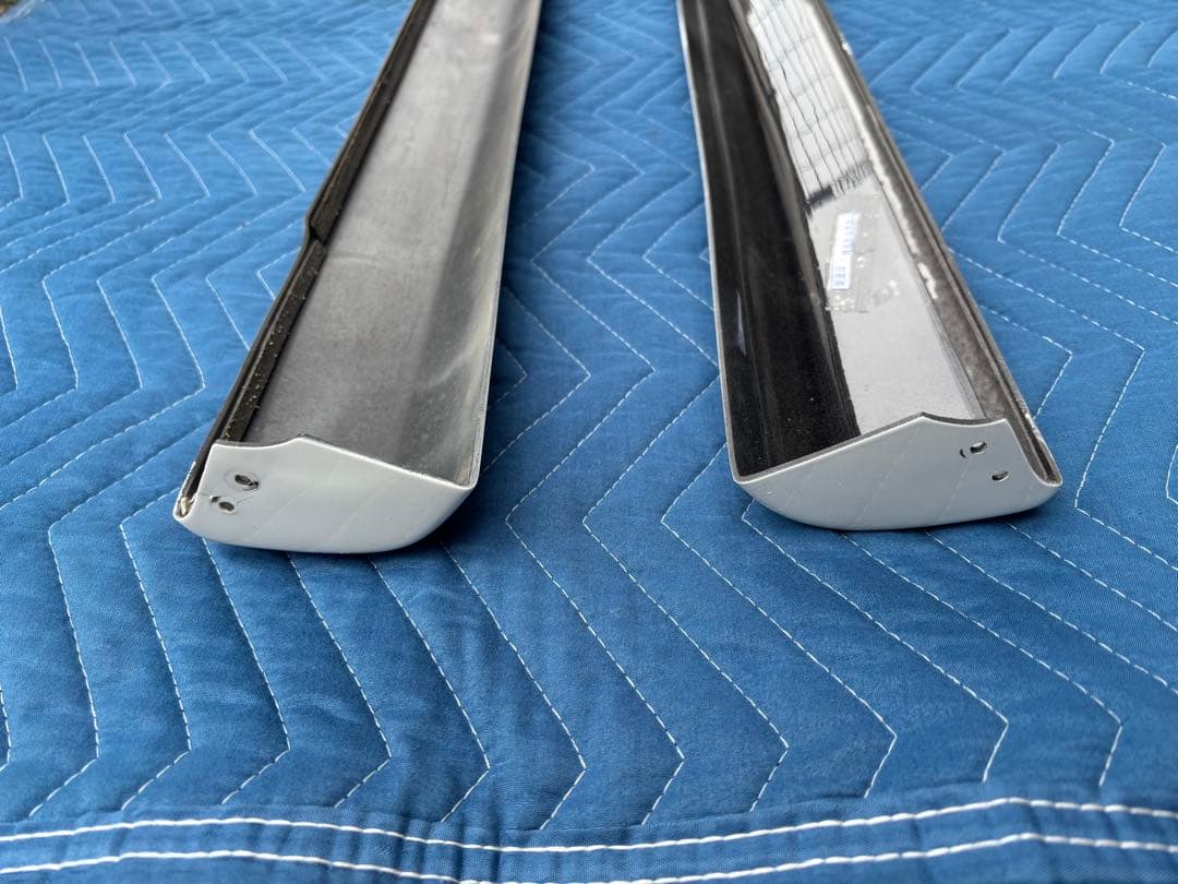 ハイエース　essexサイドライナー　070ホワイトパール