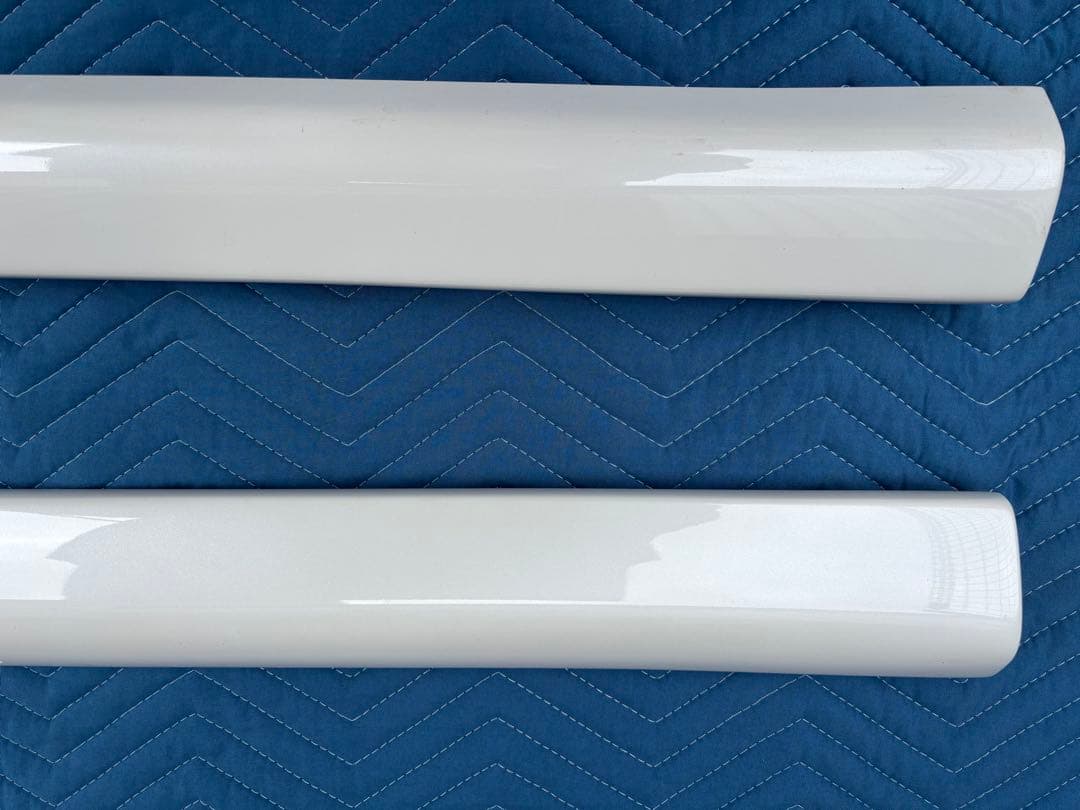 ハイエース　essexサイドライナー　070ホワイトパール