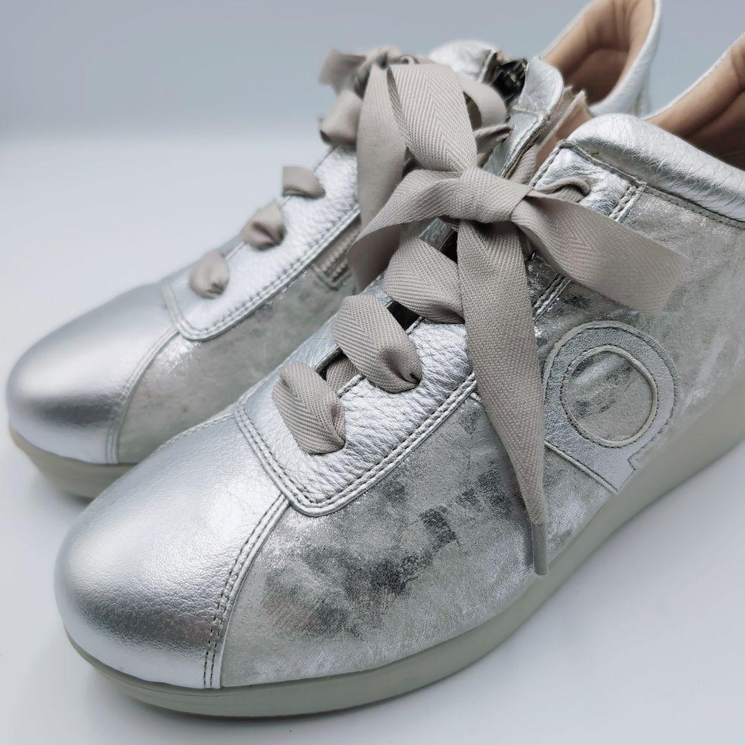 ✨️新品✨️Beaufort　厚底スニーカー　コンフォート　ウェッジソール　23