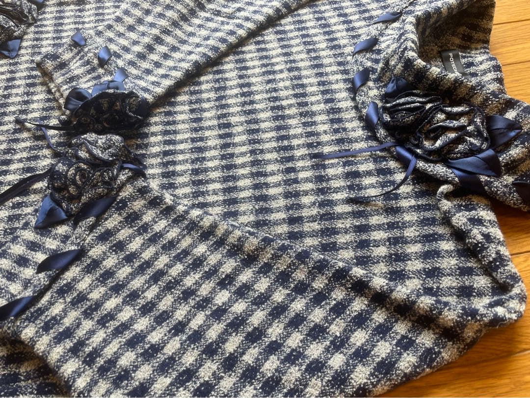 ♦︎さえら　ポテチーノ♦︎ チェック柄お花モチーフ　ドルマンスリーブトップス