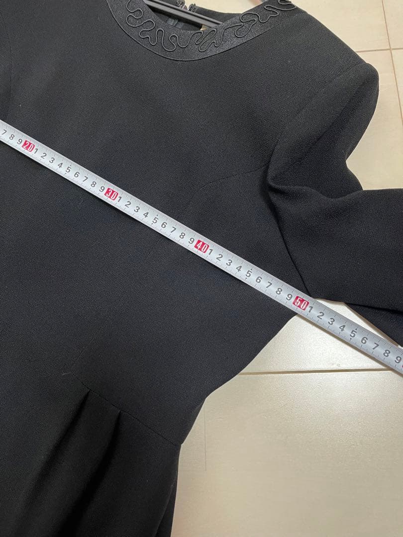 GIVENCHY ワンピーススーツ 16号