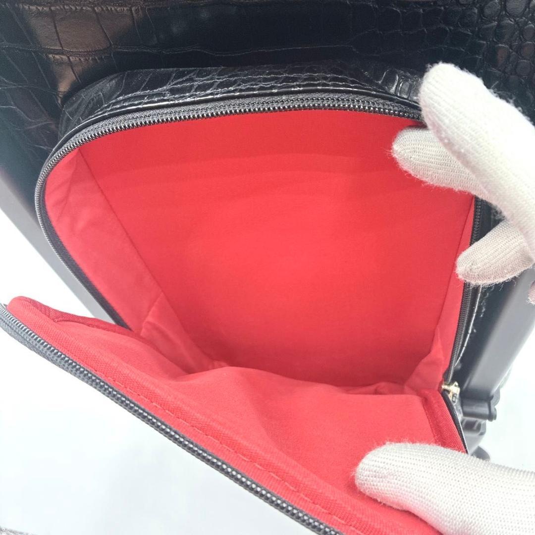 ママちゃん　SWANY キャリーバッグ クロコ型押し ストッパー付