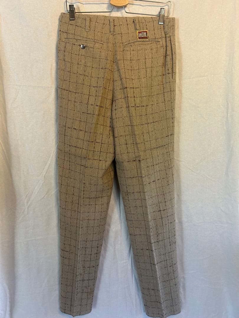 大幅値下　レア⭐︎クリームソーダ　ピンクドラゴン　セットアップ　ベージュ