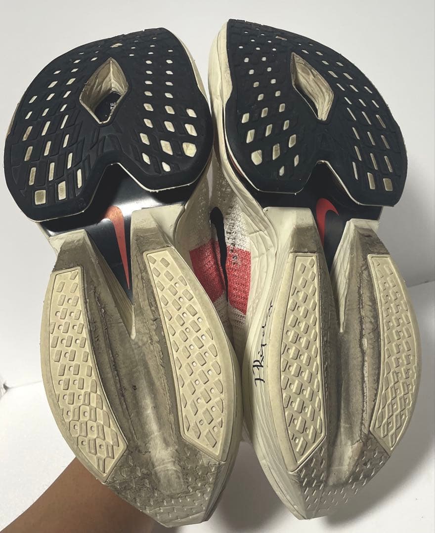 【最終値下げ】 NIKE アルファフライ2 Alphafly2 28 キプチョゲ