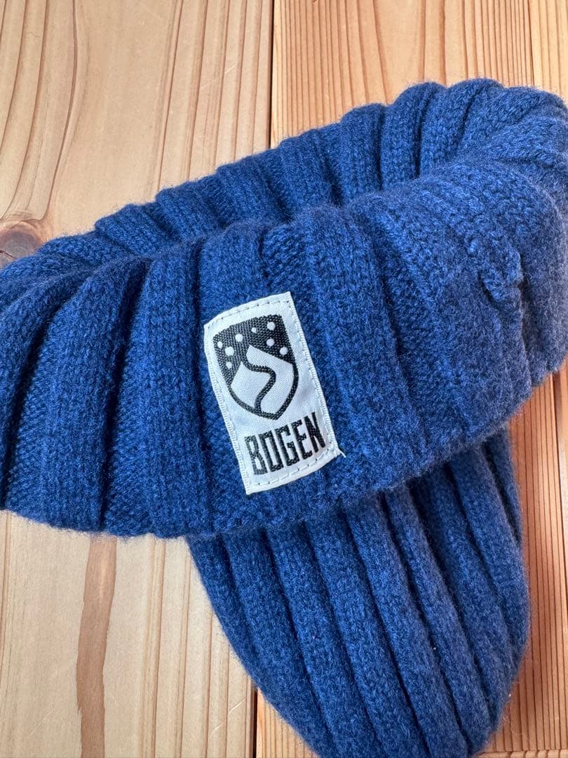 BOGEN ニット帽2点　①イカ帽　紫　②ウール　ネイビー