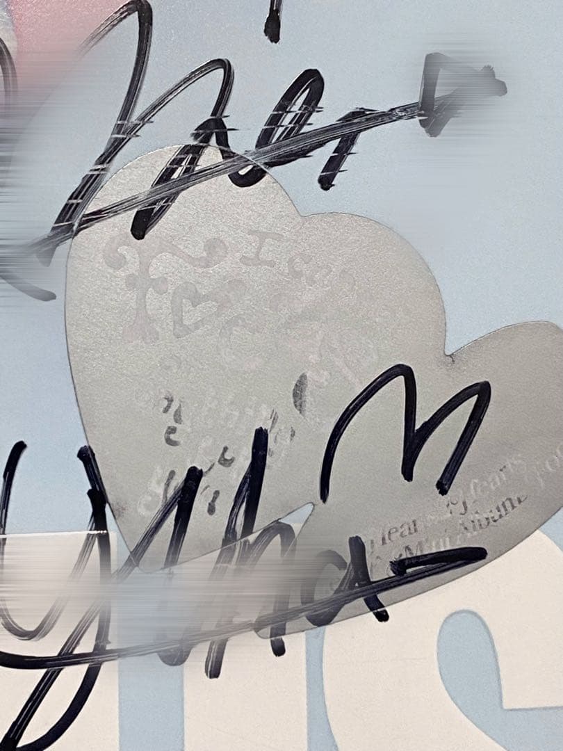 Hearts2Hearts サインアルバム