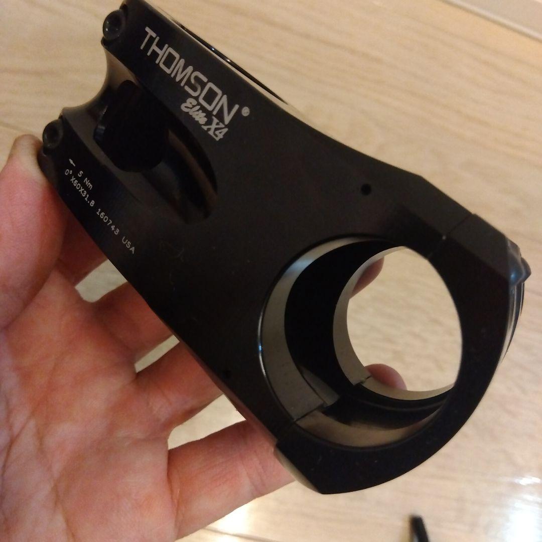 THOMSON Elite X4ステム 31.8mm ＆キャップ