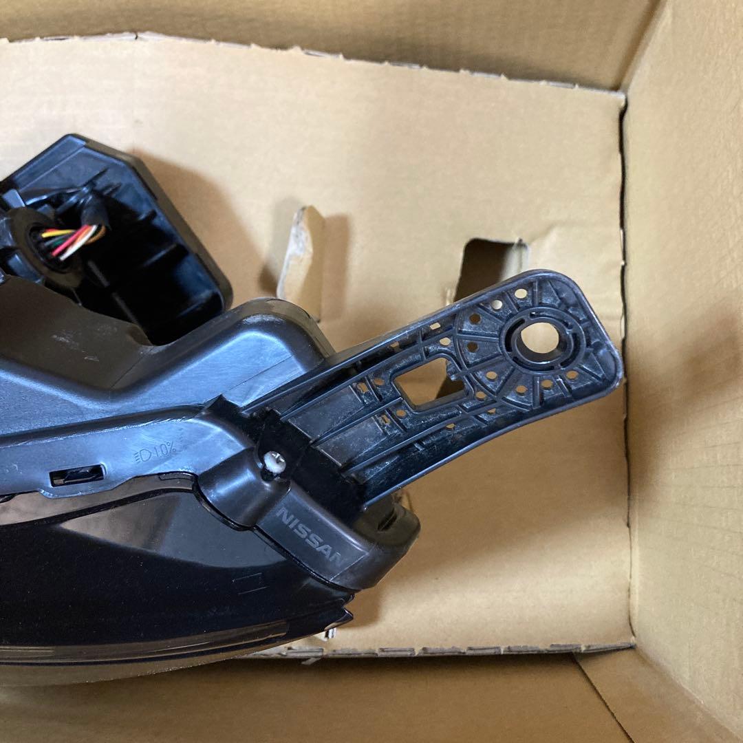 日産 E13 ノート LEDヘッドライト 左側