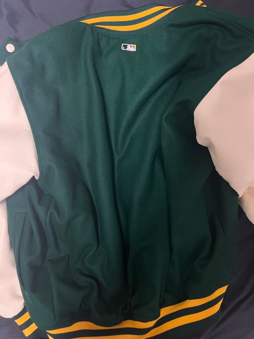 オークランド・アスレチックス スタジャン