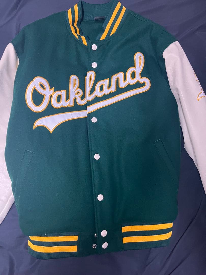 オークランド・アスレチックス スタジャン