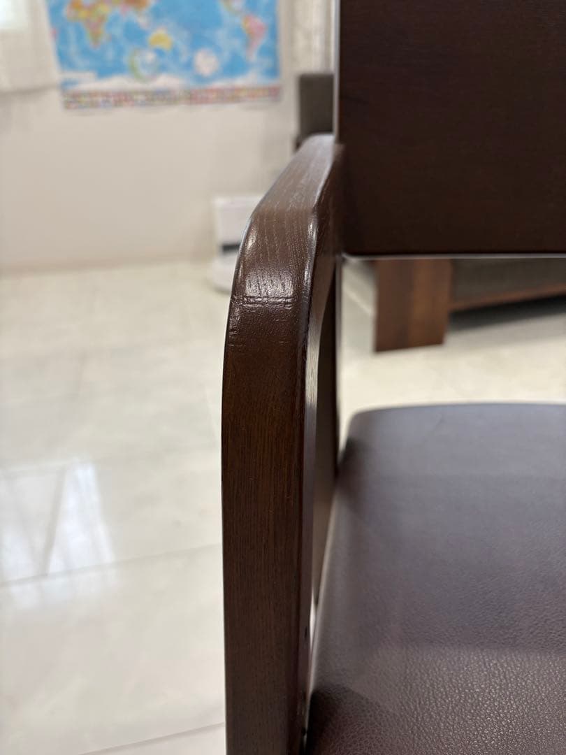 kitoco ダークブラウン 木製 アーム付き ダイニングチェア