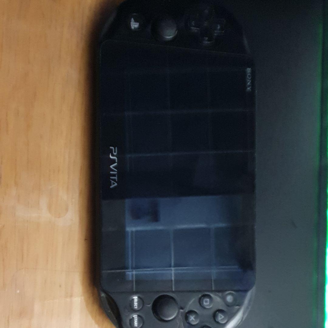 PlayStation®Vita（PCH-2000シリーズ