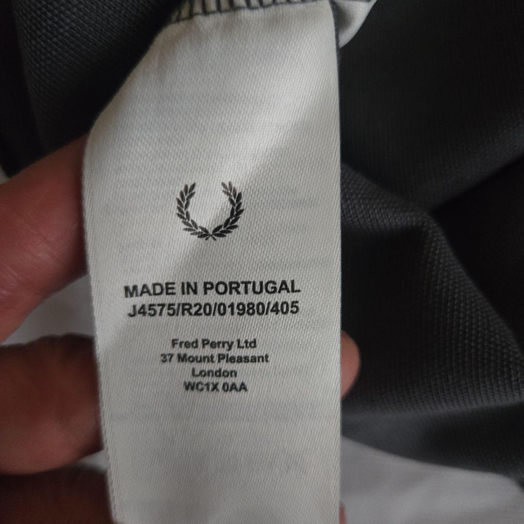 FRED PERRY グレー ジャケット Sサイズ
