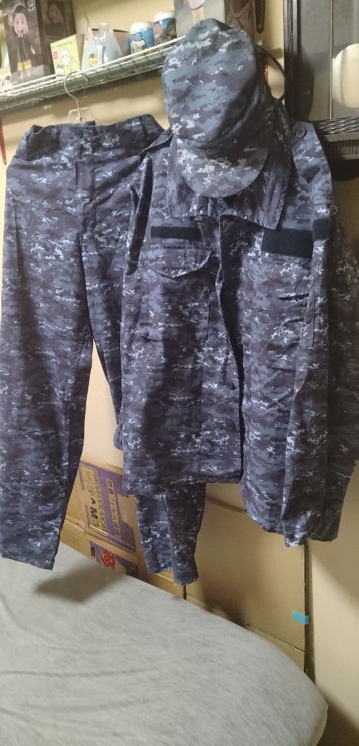 海上自衛隊 迷彩服上下帽子セット今月までの出品最終お値下げ