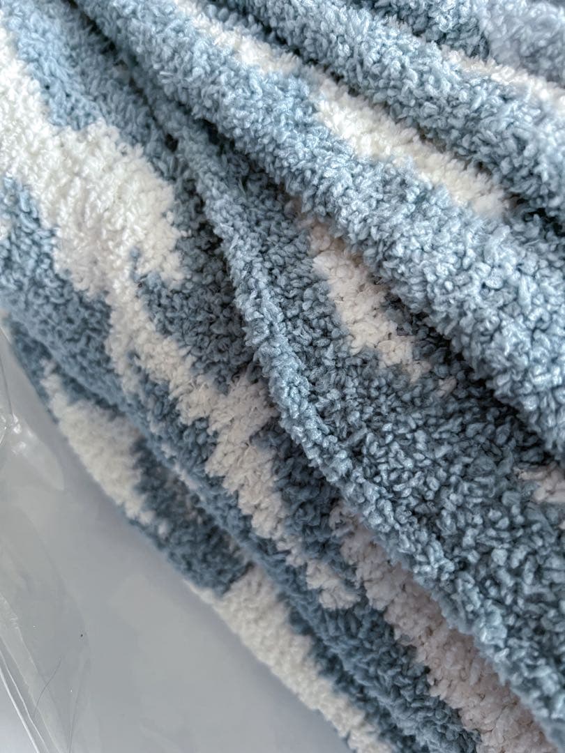 カシウェア ブランケット ダマスク柄（シルバーブルー）