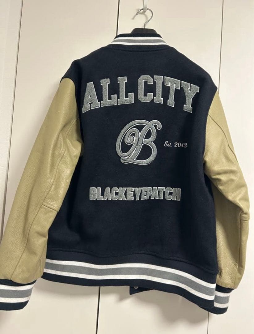 ブラックアイパッチ スタジャン