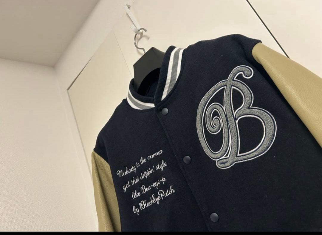 ブラックアイパッチ スタジャン