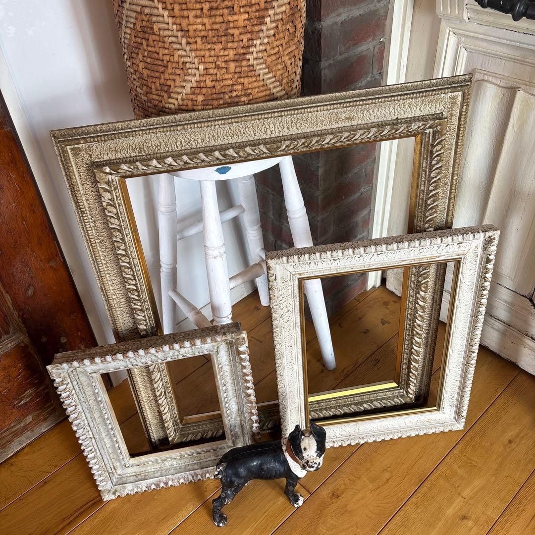 大きいフレームになります。　額縁　アンティーク　ヴィンテージ