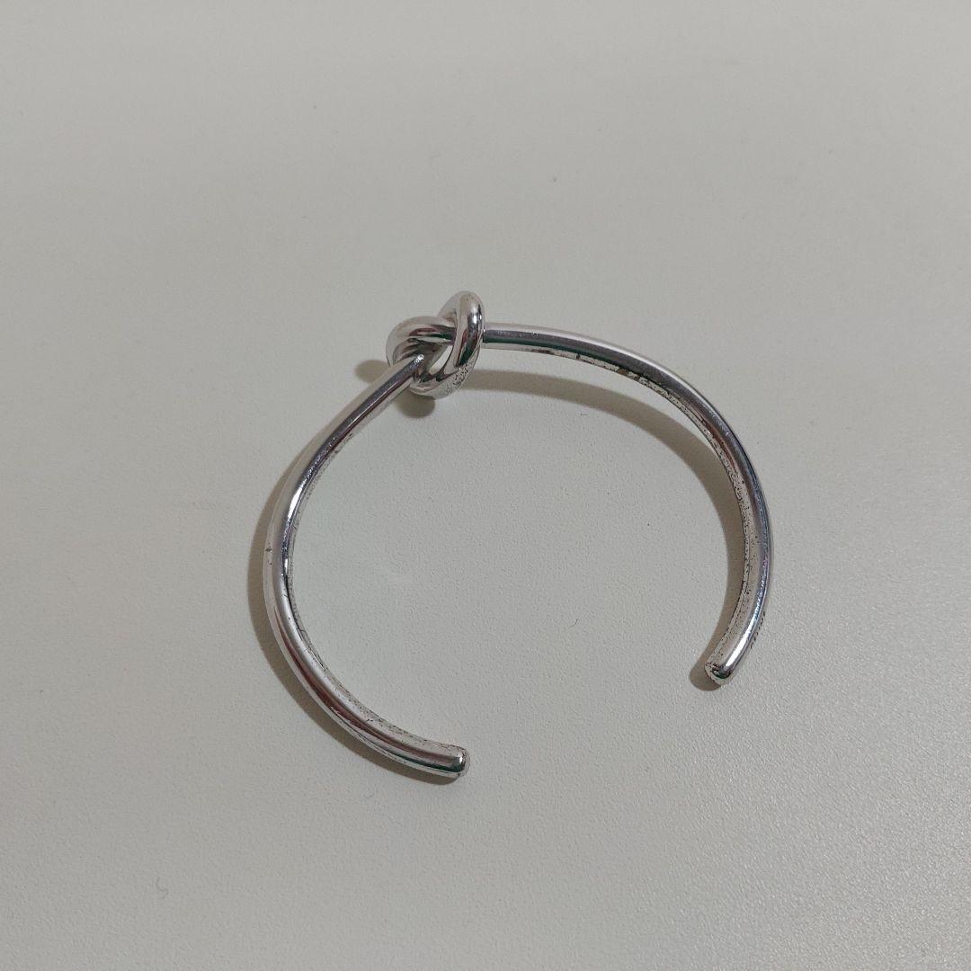 セリーヌ ノット エクストラシン バングル ブレスレット メタル シルバー