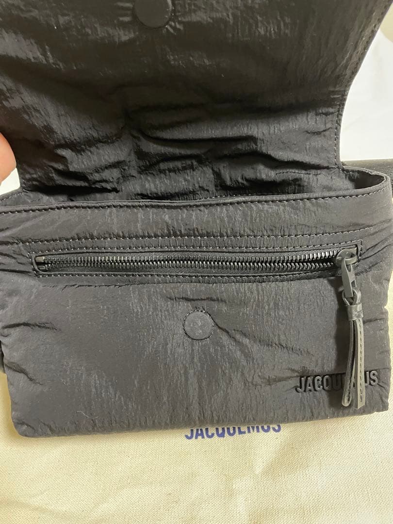 最終値下げ! jacquemus ジャックムス メッセンジャー バッグ　ブラック