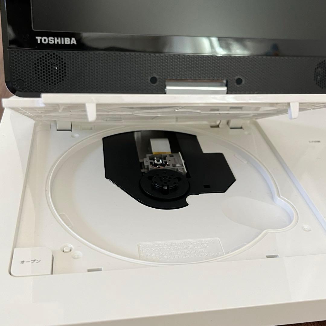 【年度末セール】TOSHIBA DVD プレイヤーSD-P1010S 東芝