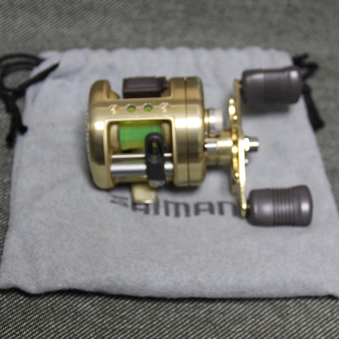 SHIMANO　CALCUTTA　101XT　　　　外箱、説明書、付属品付き