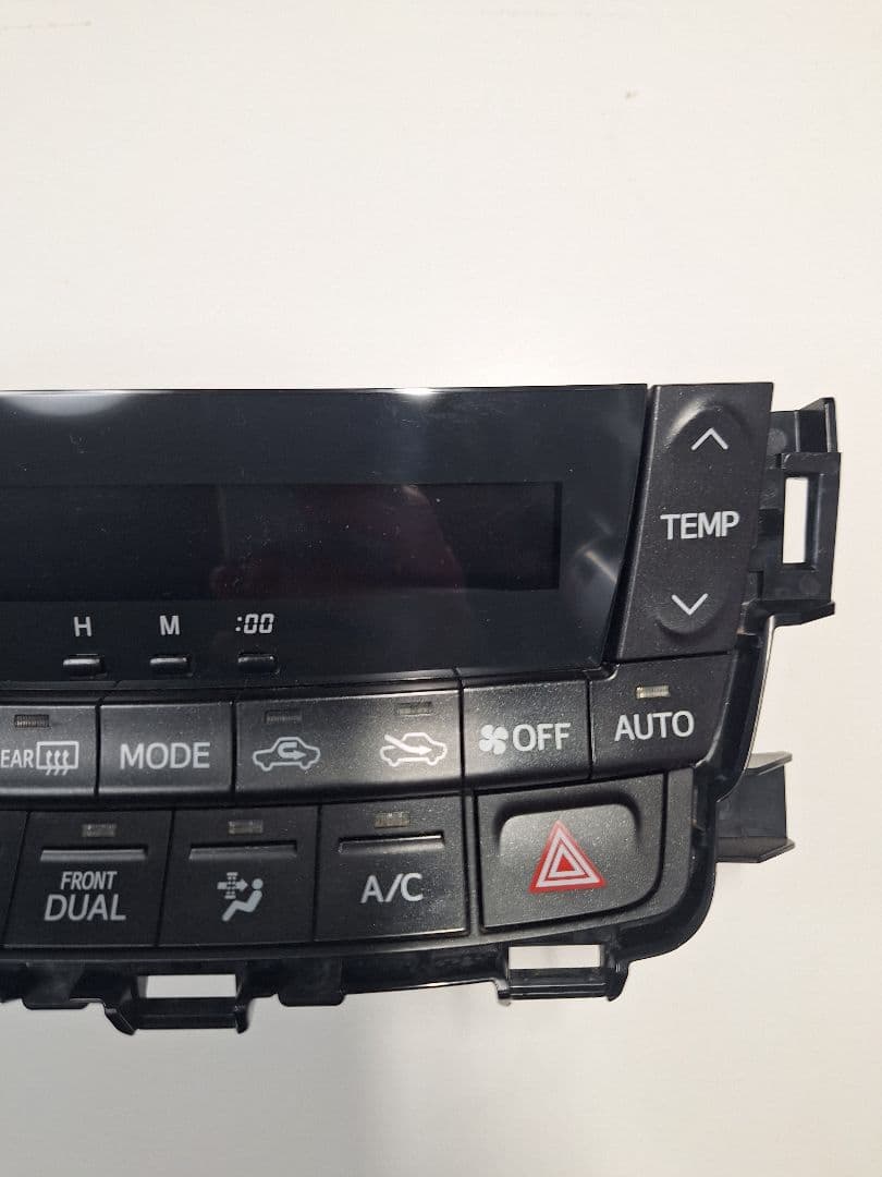 ゴリラ　エアコンパネル　アルファード　ヴェルファイア