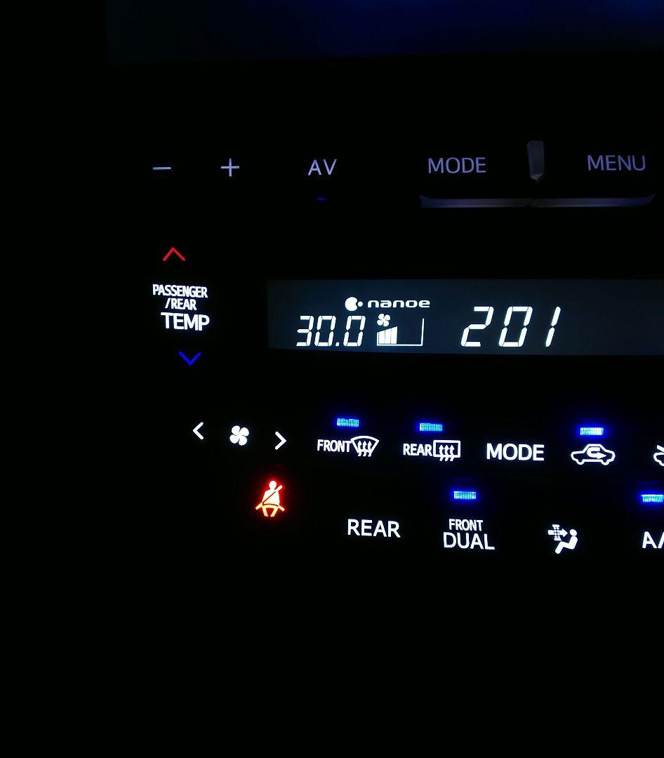 ゴリラ　エアコンパネル　アルファード　ヴェルファイア
