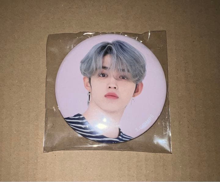 24H 缶バッジ エスクプス