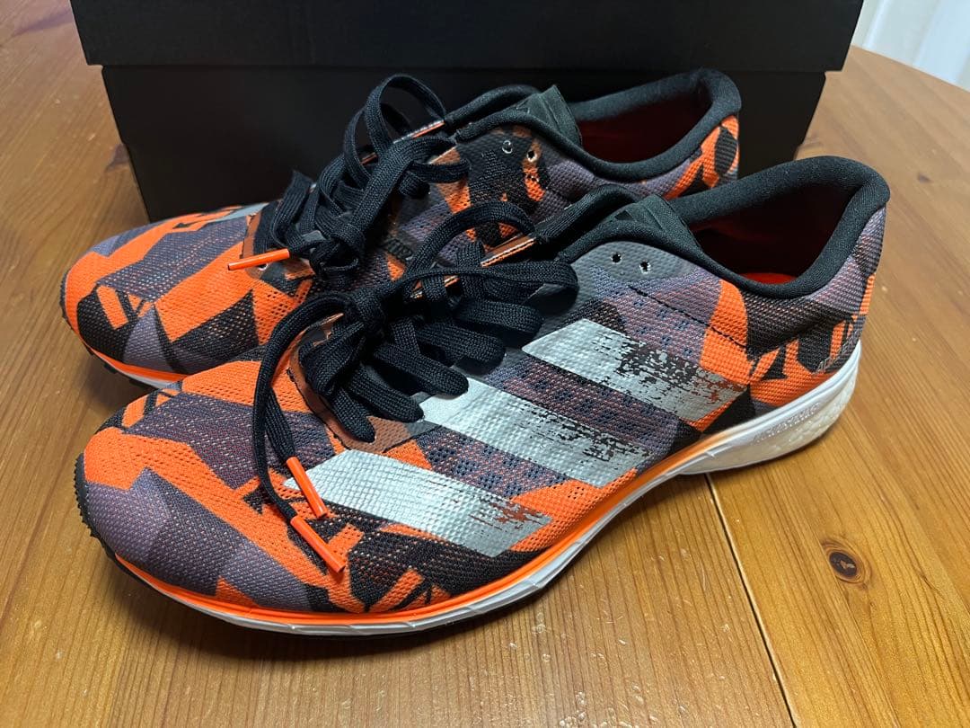 【新品未使用】adidasランニングシューズ（adizero Japan5）