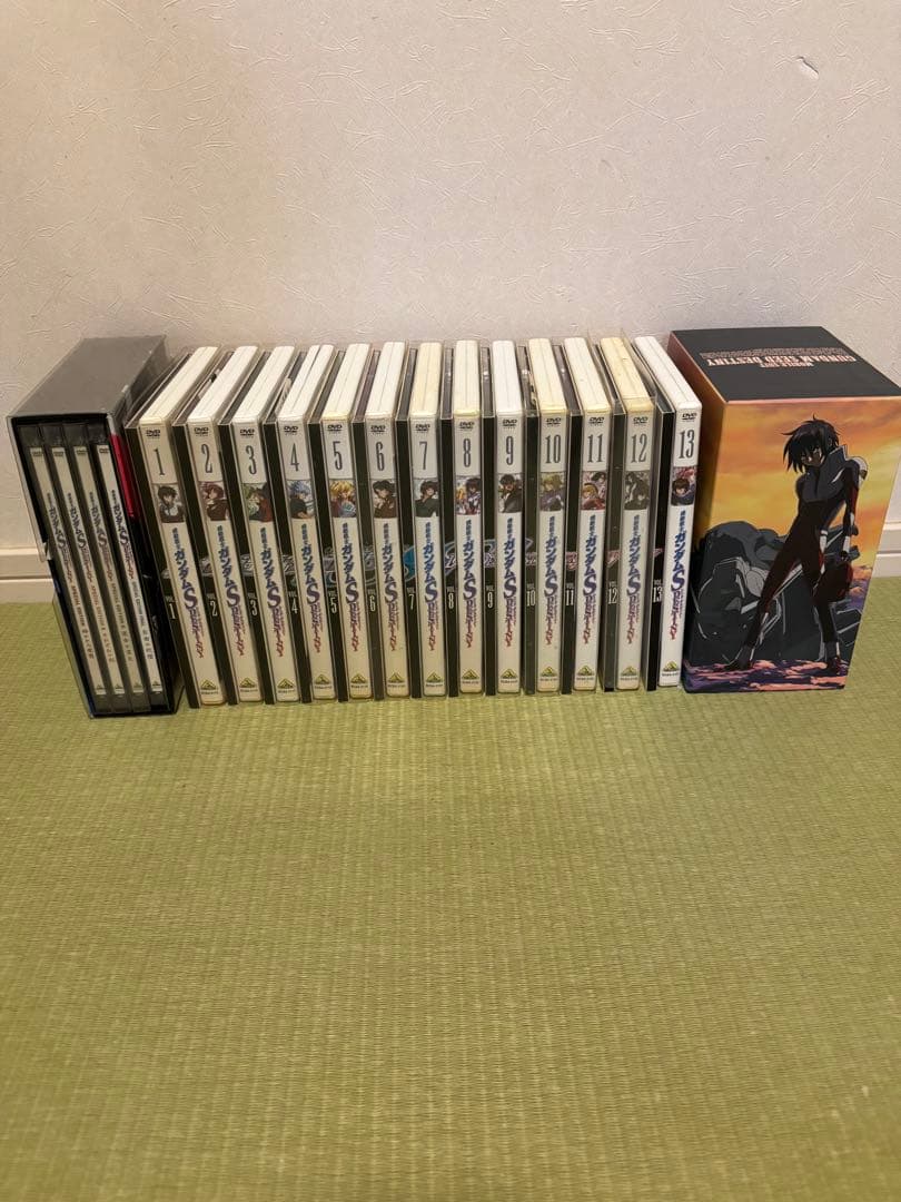 機動戦士ガンダムSEED/SEED DESTINY DVD BOX