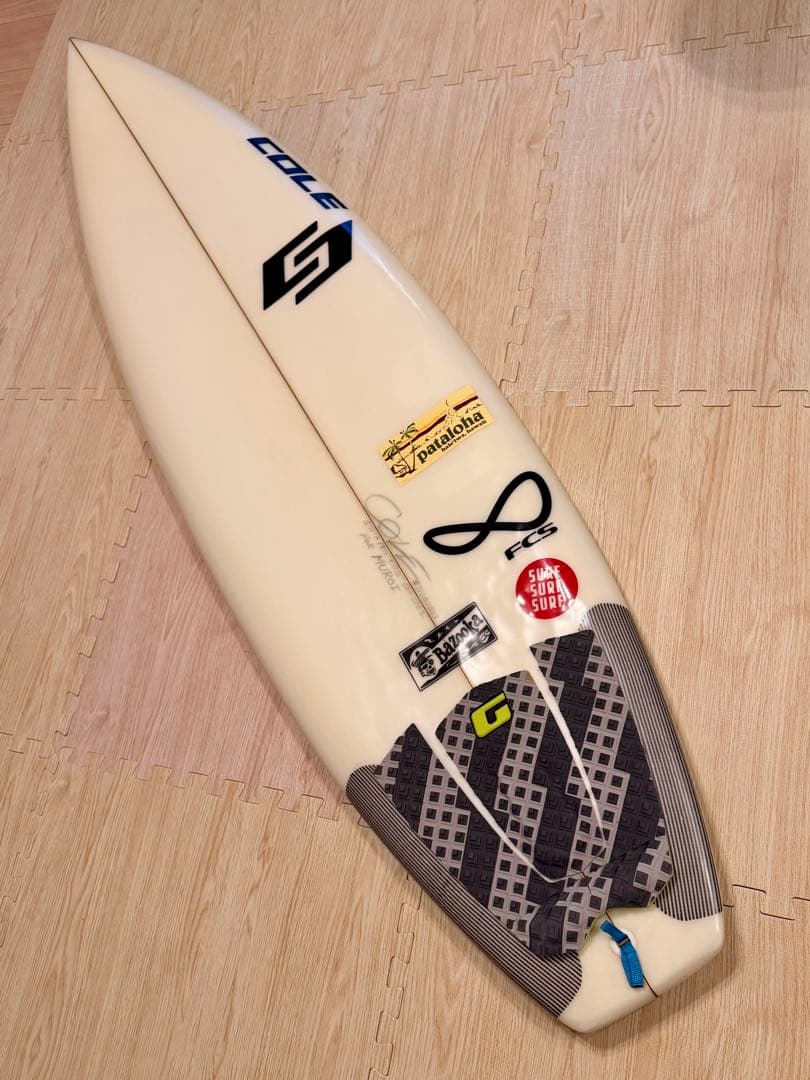 COLE BAZOOKA 5.11 ボード フィン リーシュ ケース付