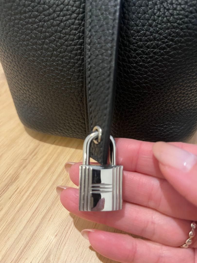 美品✨エルメス HERMES ピコタンロックPM 黒 ノワール NOIR