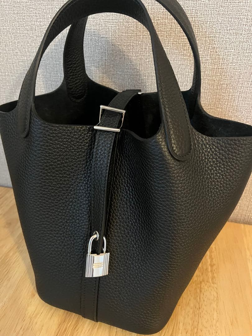 美品✨エルメス HERMES ピコタンロックPM 黒 ノワール NOIR