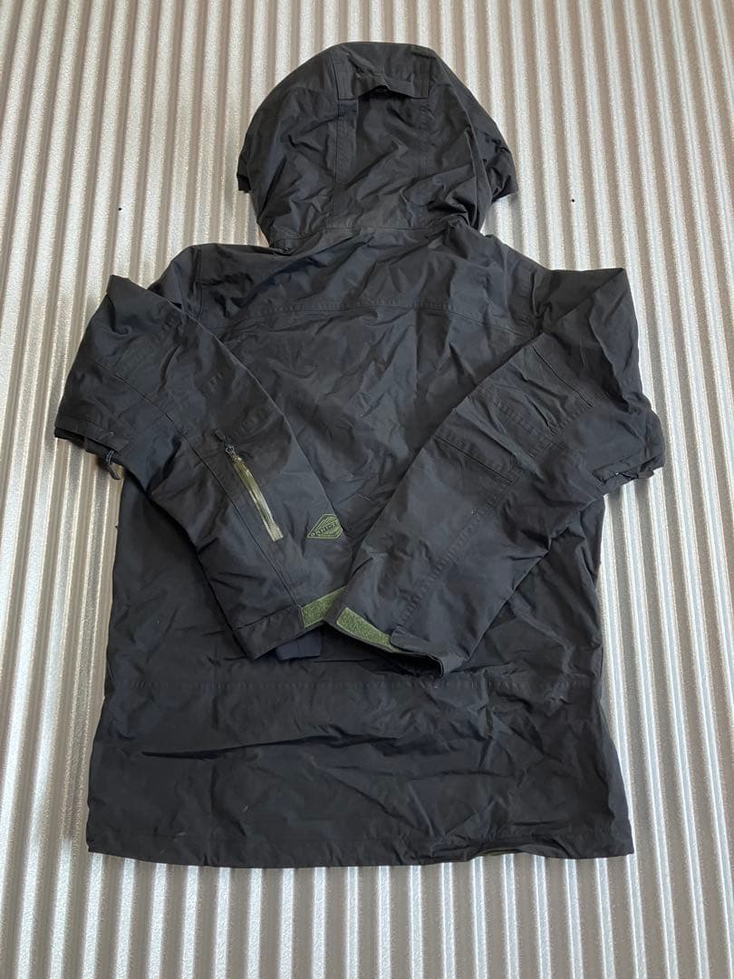 未使用　コロンビア　スノボウェア　上着　ジャケット　アウター　メンズ　M 黒