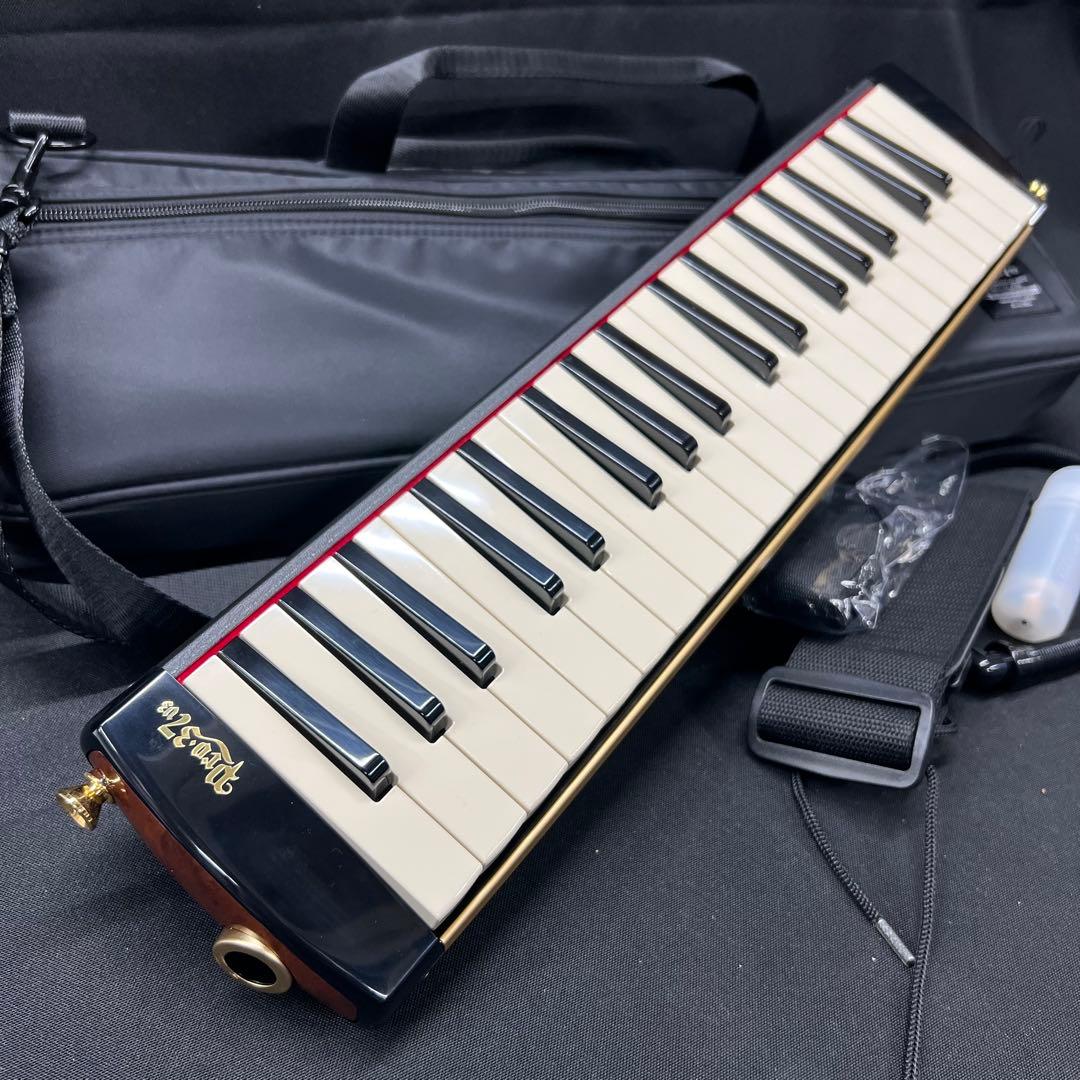 鯉*り様 C1【used】スズキ メロディオン PRO37V3 鍵盤ハーモニカ