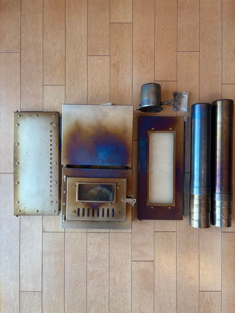 チタン薪ストーブ soomloom/POMOLY TOMOUNT