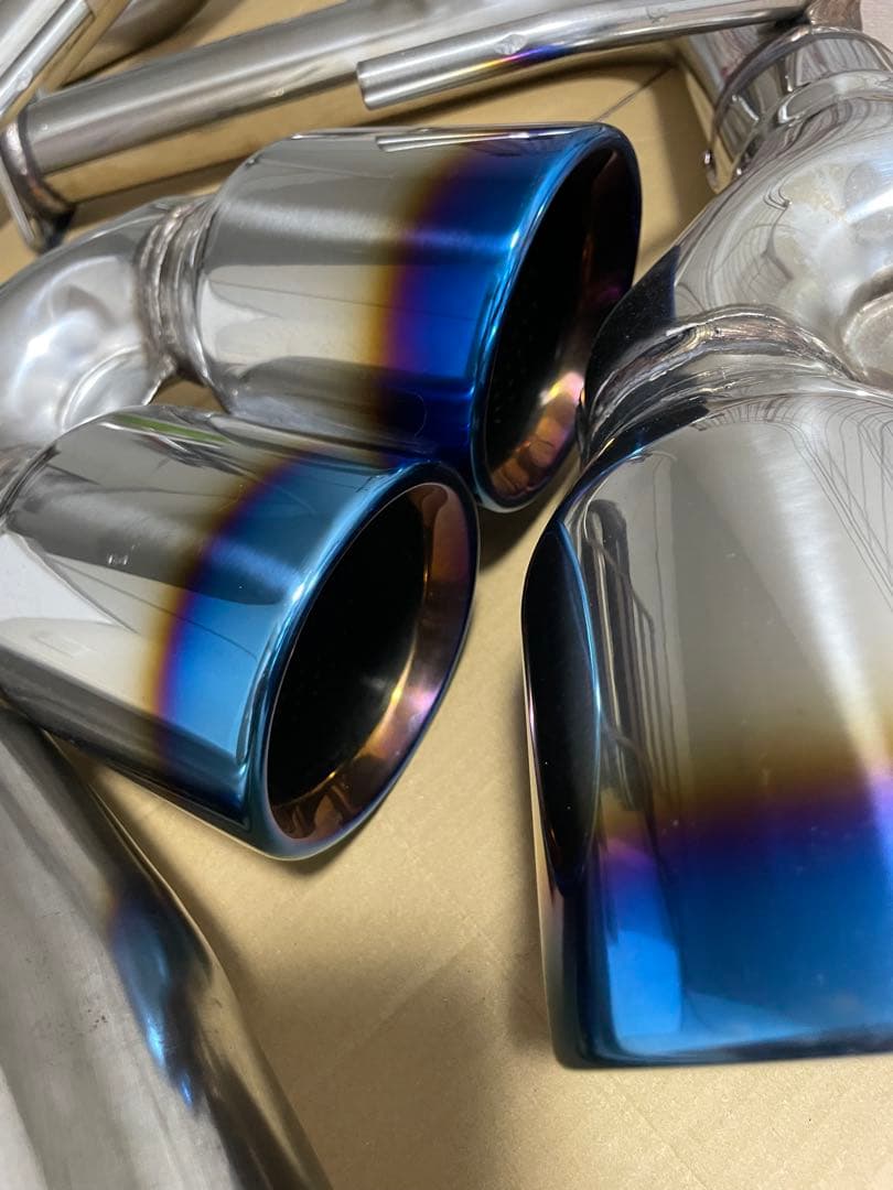 さ*も様 【美品】86 スリーキャッツ 4本出しマフラーシリウス