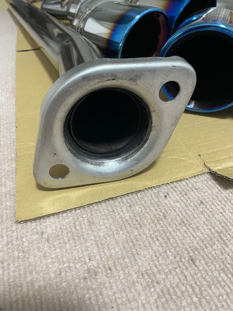 さ*も様 【美品】86 スリーキャッツ 4本出しマフラーシリウス