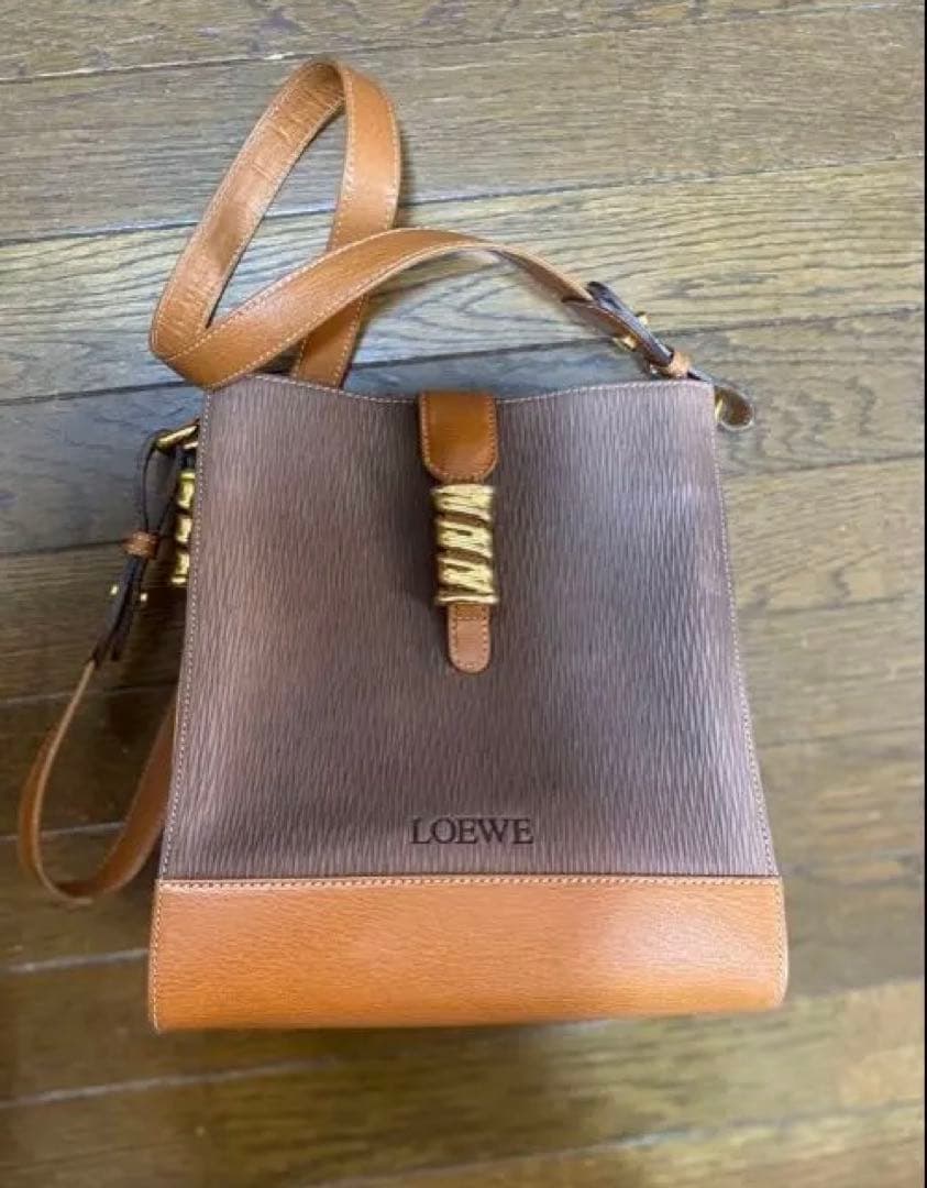 ロエベ　ベラスケス　美品