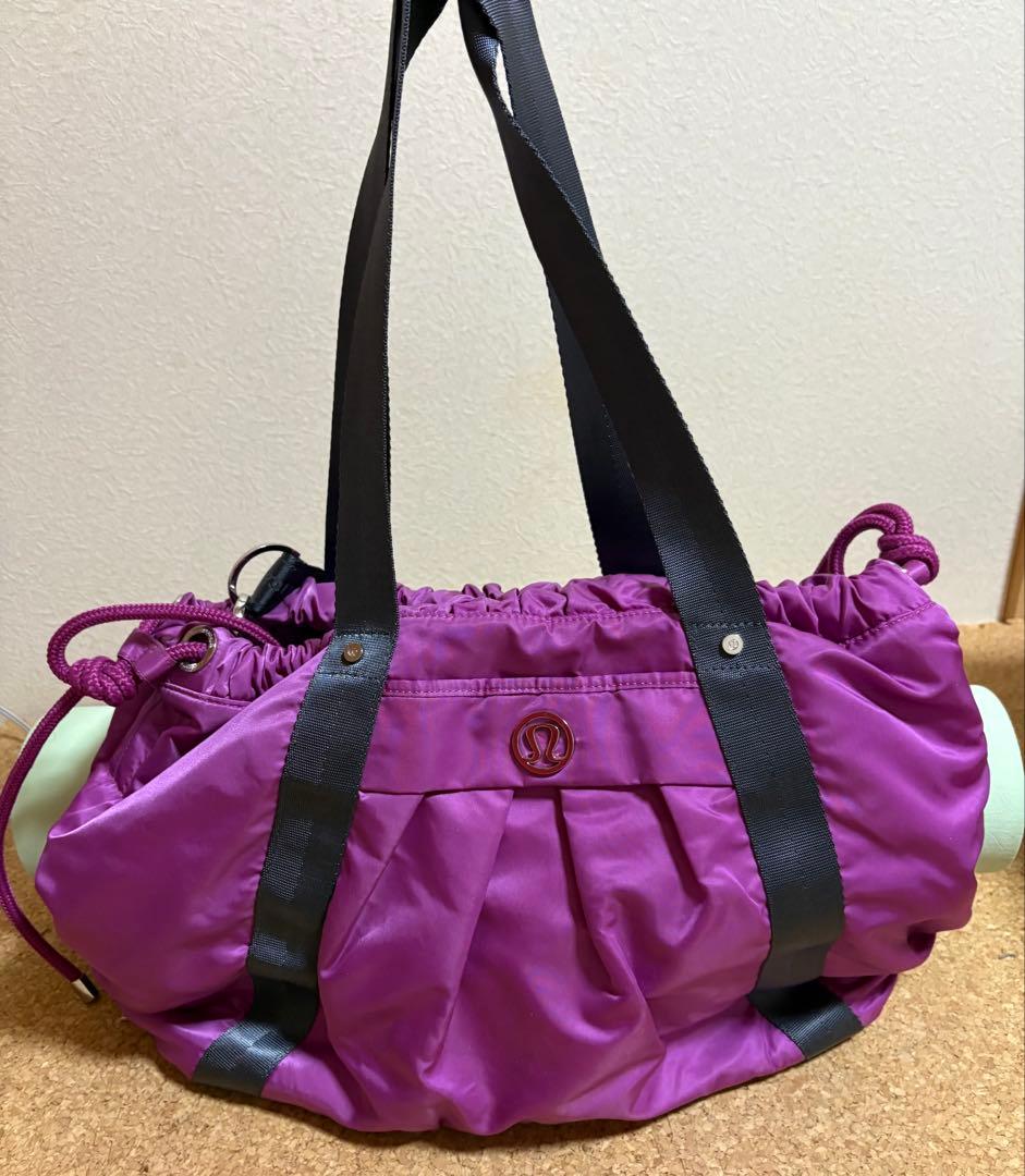 新品ルルレモン　スポーツバック　ヨガマット収納