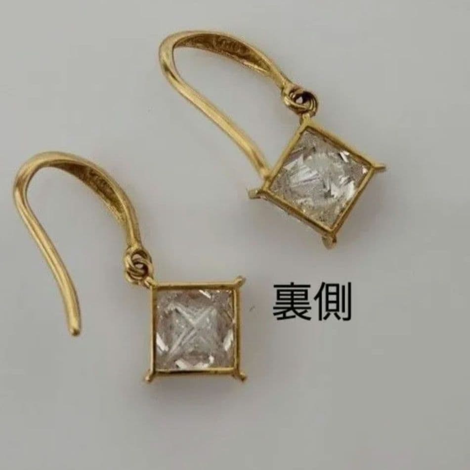 K18 ダイヤモンドピアス