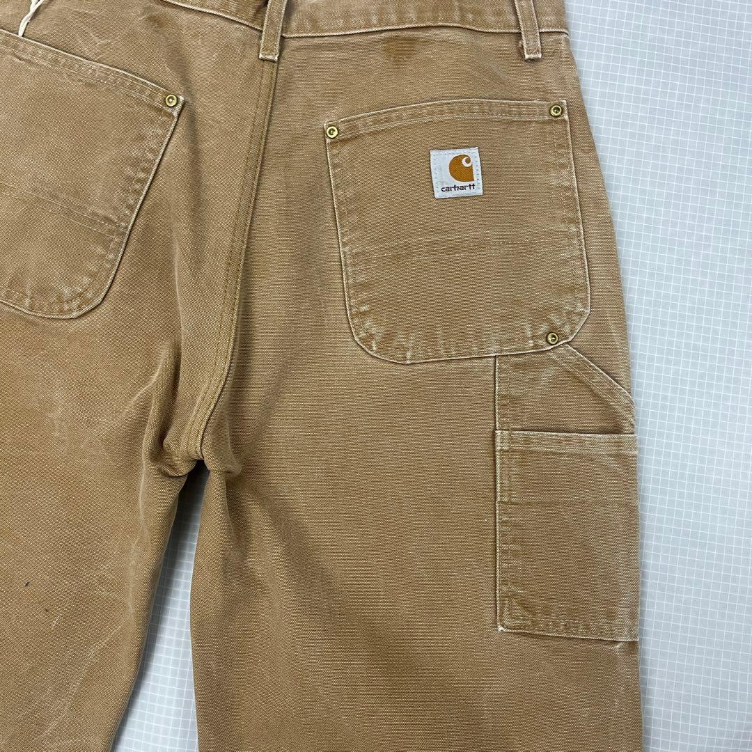 【USA製】カーハート B01 ダブルニー ペインターパンツ 茶 W82 雰囲気