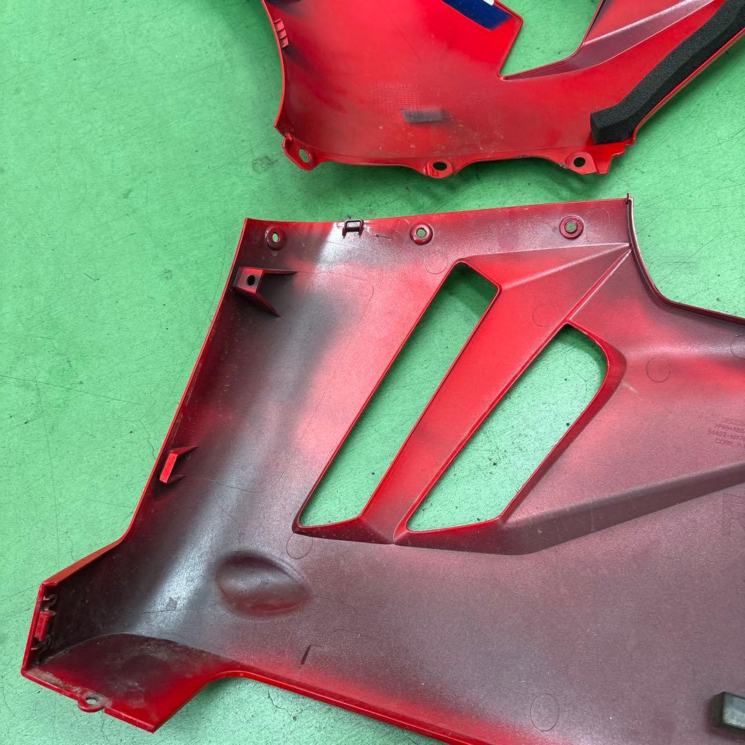 CBR1000RR-R(SC82) 右センター&アンダーカウル(中古) 訳アリ